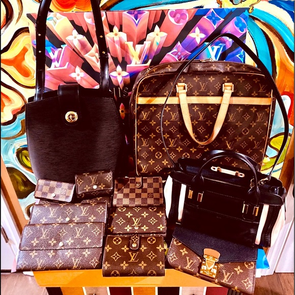 🔥🔥🔥Authentic LOUIS VUITTON BAGS & WALLETS❤️‼️‼️ - Picture 5 of 11